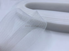 Load image into Gallery viewer, FS-1840 - Hard Horsehair Braid - 1.5 inches/ 4cm (2 Colours)