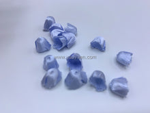 Load image into Gallery viewer, 1cm Fabric Flower Petals - Lily of the valley (15 Colours)