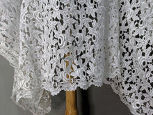 Load image into Gallery viewer, FS-FN-1015 - Korea Guipure Lace (2 Colours)