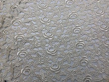 Load image into Gallery viewer, FS-FN-1015 - Korea Guipure Lace (2 Colours)