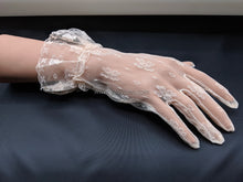 Load image into Gallery viewer, FS-013 - 9 inches Ruffle Cuff Lace Gloves (10 Colours)