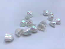 Load image into Gallery viewer, 1cm Fabric Flower Petals - Lily of the valley (15 Colours)