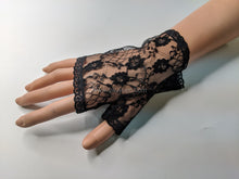 Load image into Gallery viewer, FS-L0901 - 6 inches Fingerless Lace Gloves (4 Colours)
