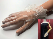 Load image into Gallery viewer, FS-014 - 9 inches Crinkle Organza Ruffle Cuff Lace Gloves (3 Colours)
