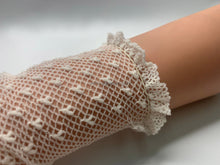 將圖片載入圖庫檢視器 FS-024 - 17 inches Dotted Netting Gloves (1 Colour)
