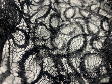 Load image into Gallery viewer, FS-1475FF - Japan Clover Shape Tinsel Lace (2 Colours)
