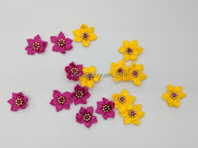 將圖片載入圖庫檢視器 3cm Satin Fabric Flower with Beads (4 Colours)
